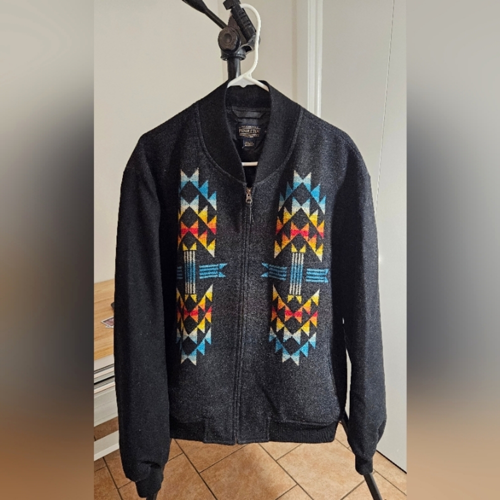 Pendleton Thunderbird 100% virgin wool bomber jacket